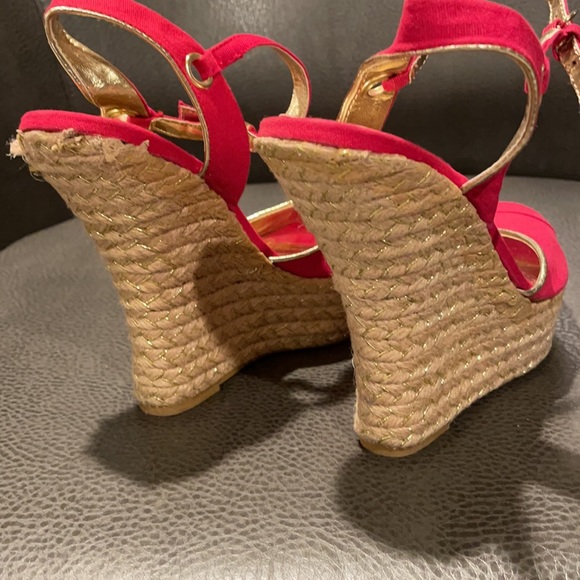 Red And gold espadrille sandels - Picture 5 of 5